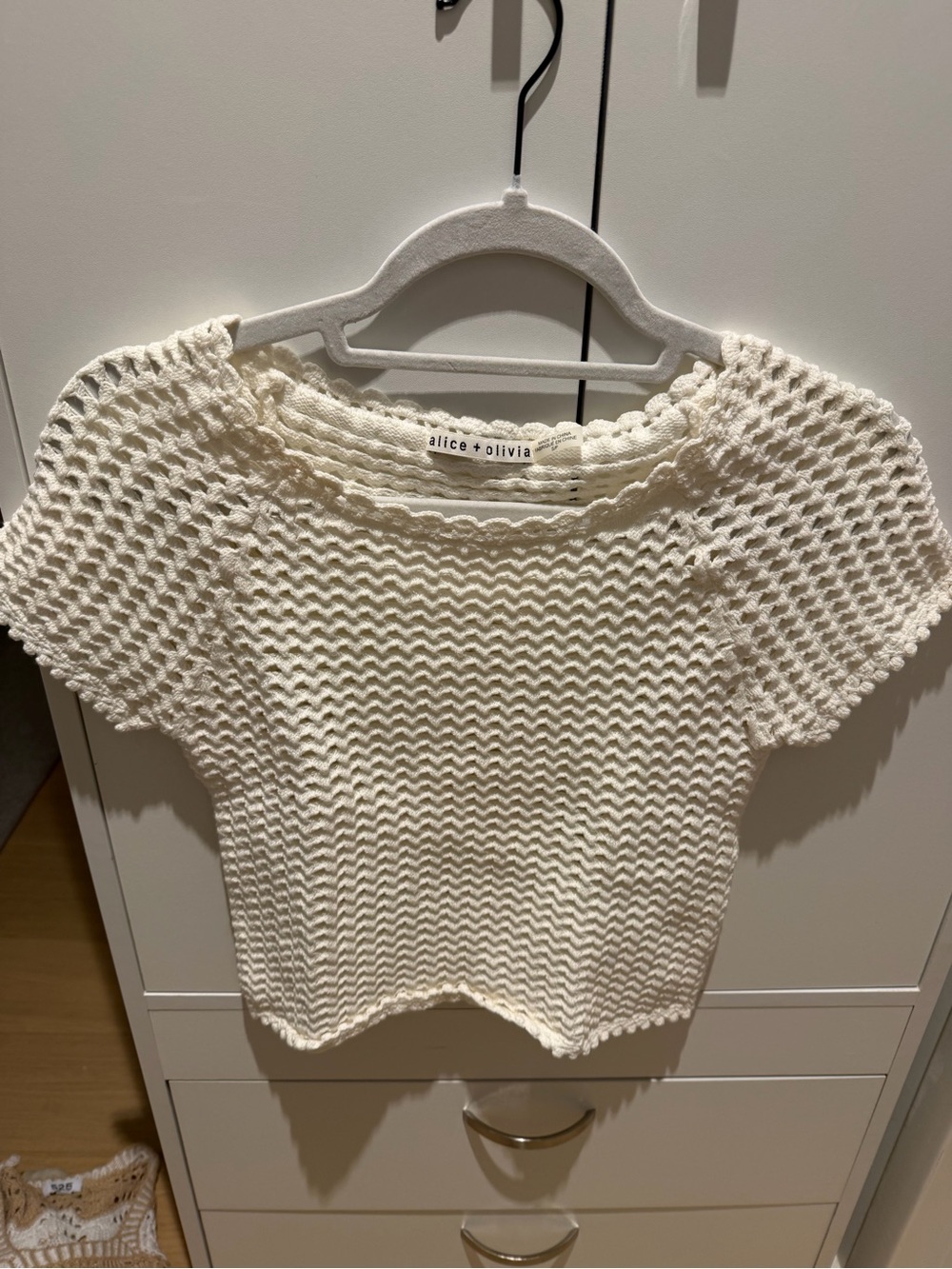 Alice + Olivia Cream Open-Weave Knit Crop Top